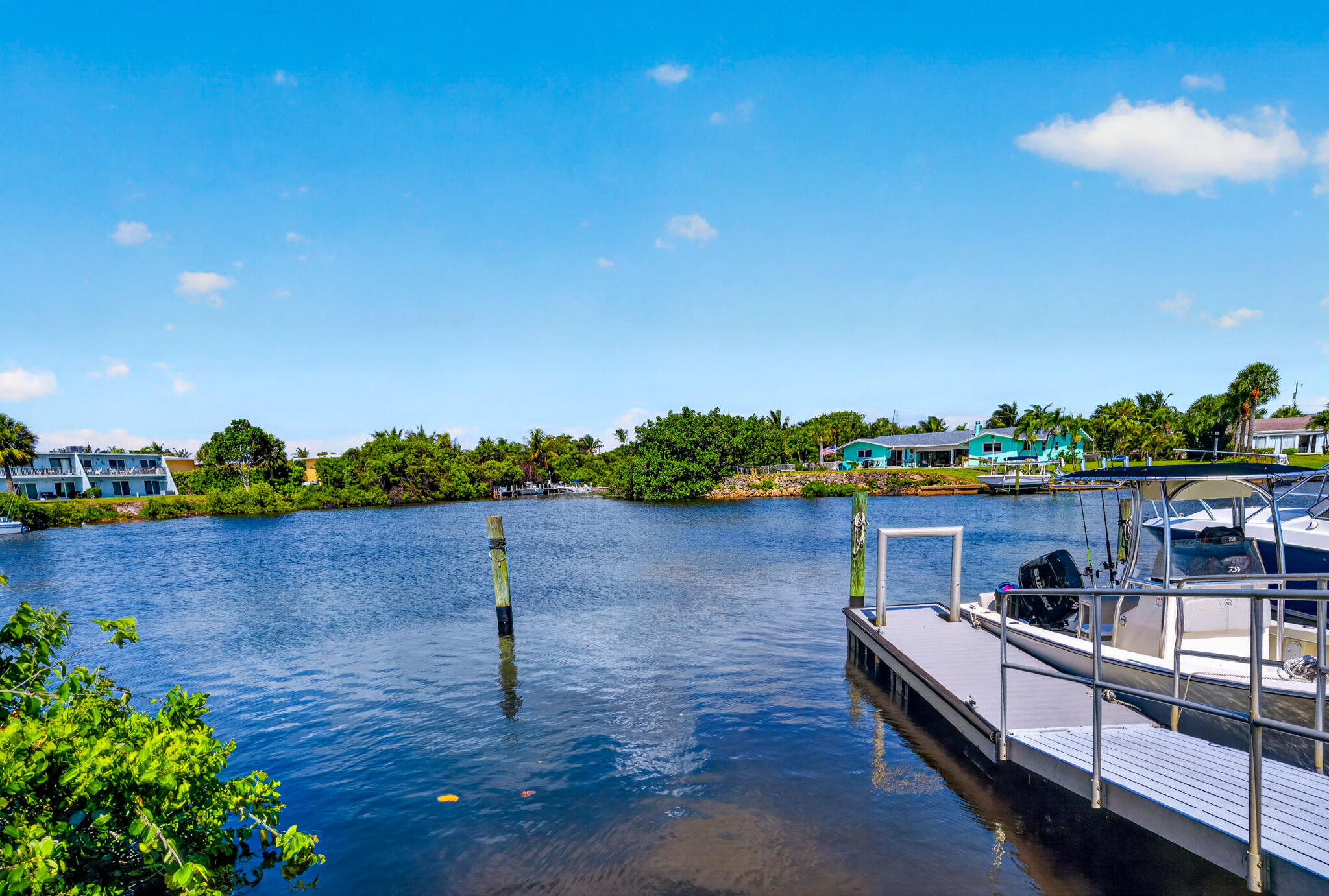 760 Cinnamon Road North Palm Beach, FL 33408 - Photo 16 of 19 Anchorage Park Marina