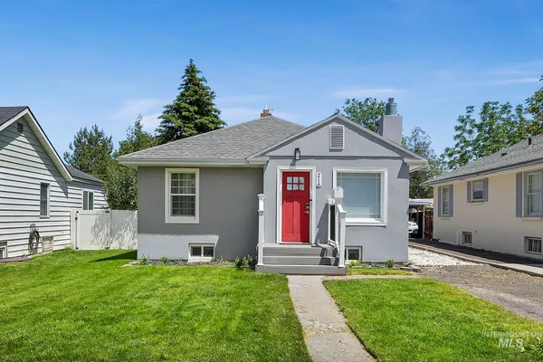 $319,900 | 216 Polk Street, Twin Falls, ID 83301