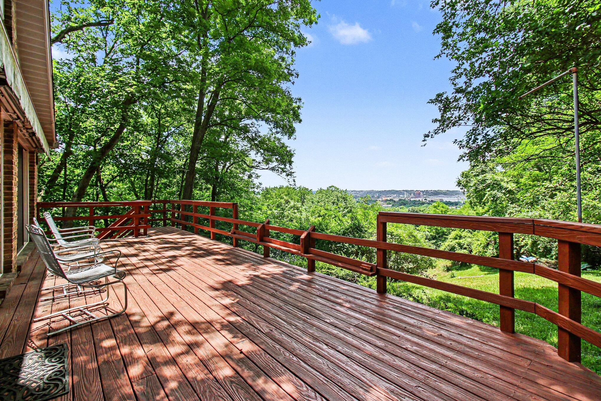 829 Lincoln Road Bellevue, KY 41073 - Photo 33 of 49 file_1043