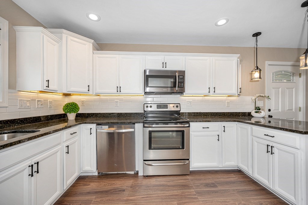 70 Derry Road Methuen, MA 01844 - Photo 8 of 38 Gallery Image 8