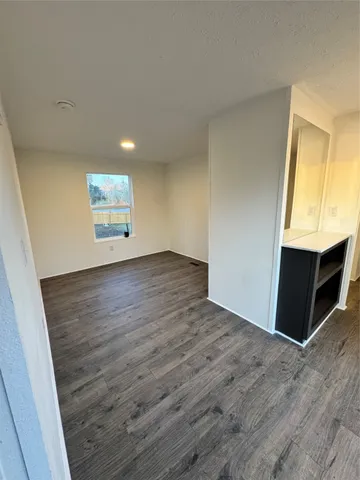 $249,999 | 409 West Harris Avenue, Pasadena, TX 77506