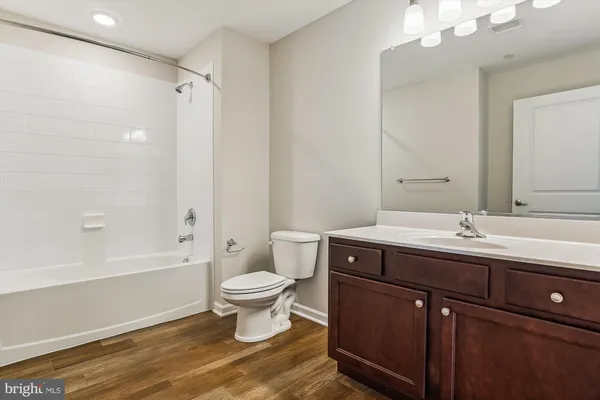 $1,750 | 107 Dundee Avenue, Unit 201, Chester, MD 21619