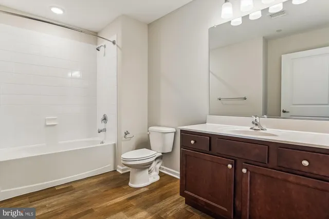 $1,750 | 107 Dundee Avenue, Unit 201, Chester, MD 21619