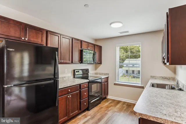 $1,750 | 107 Dundee Avenue, Unit 201, Chester, MD 21619