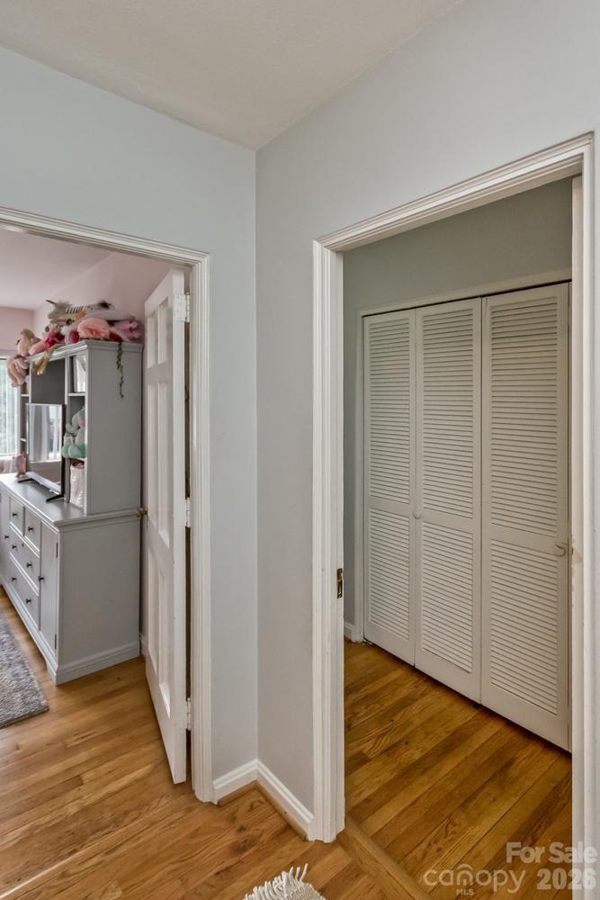 83 Edgelawn Road Asheville, NC 28804 - Photo 19 of 44 Gallery Image 19