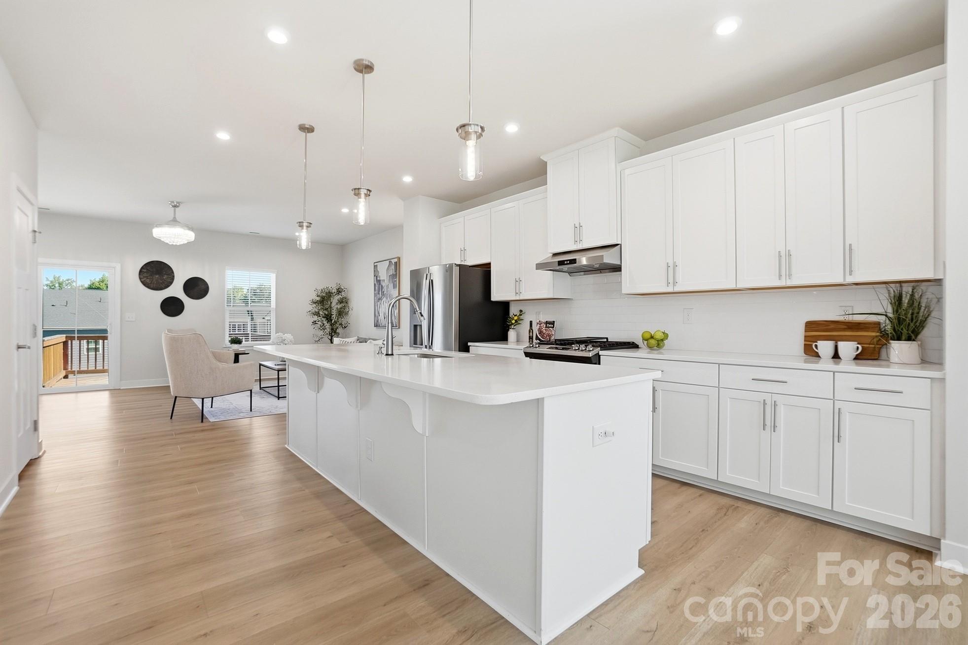 921 Portrush Lane Tega Cay, SC 29708 - Photo 4 of 40