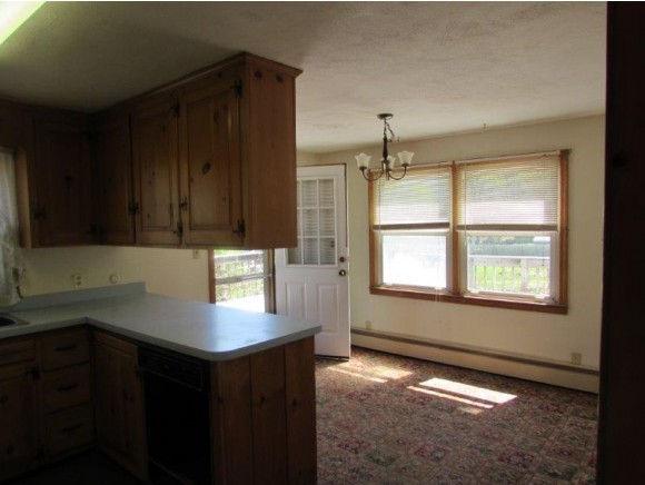 44 Hoyt Road Gilford, NH 03249 - Photo 18 of 31 Gallery Image 18