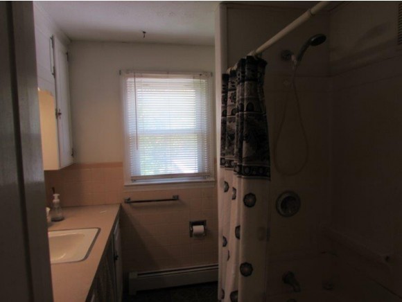44 Hoyt Road Gilford, NH 03249 - Photo 22 of 31 Gallery Image 22