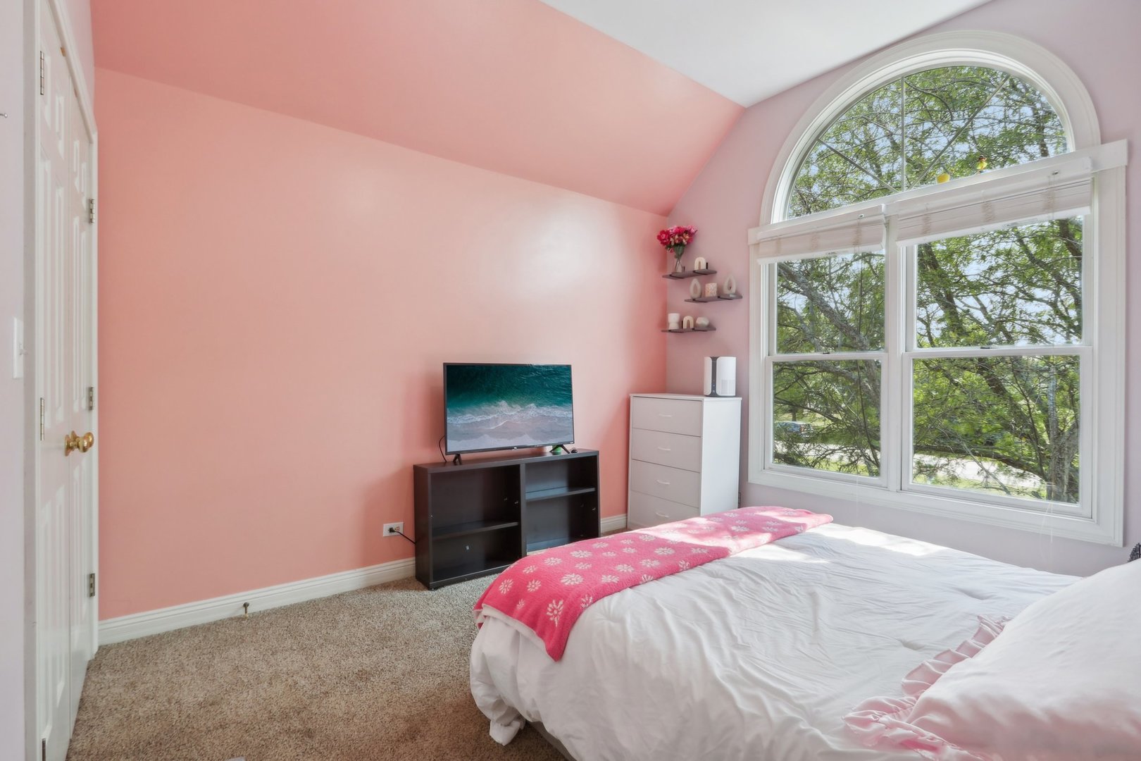 902 Dolder Lane Spring Grove, IL 60081 - Photo 27 of 67 Gallery Image 27