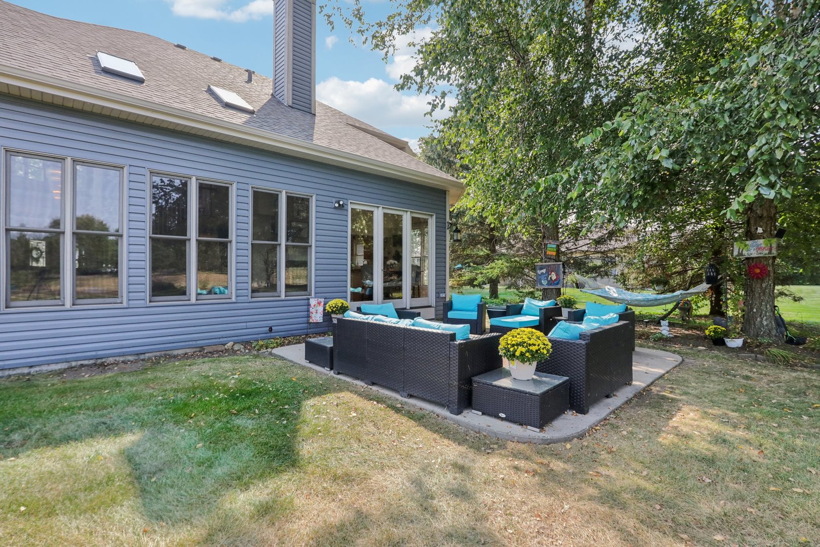 902 Dolder Lane Spring Grove, IL 60081 - Photo 41 of 67 Gallery Image 41