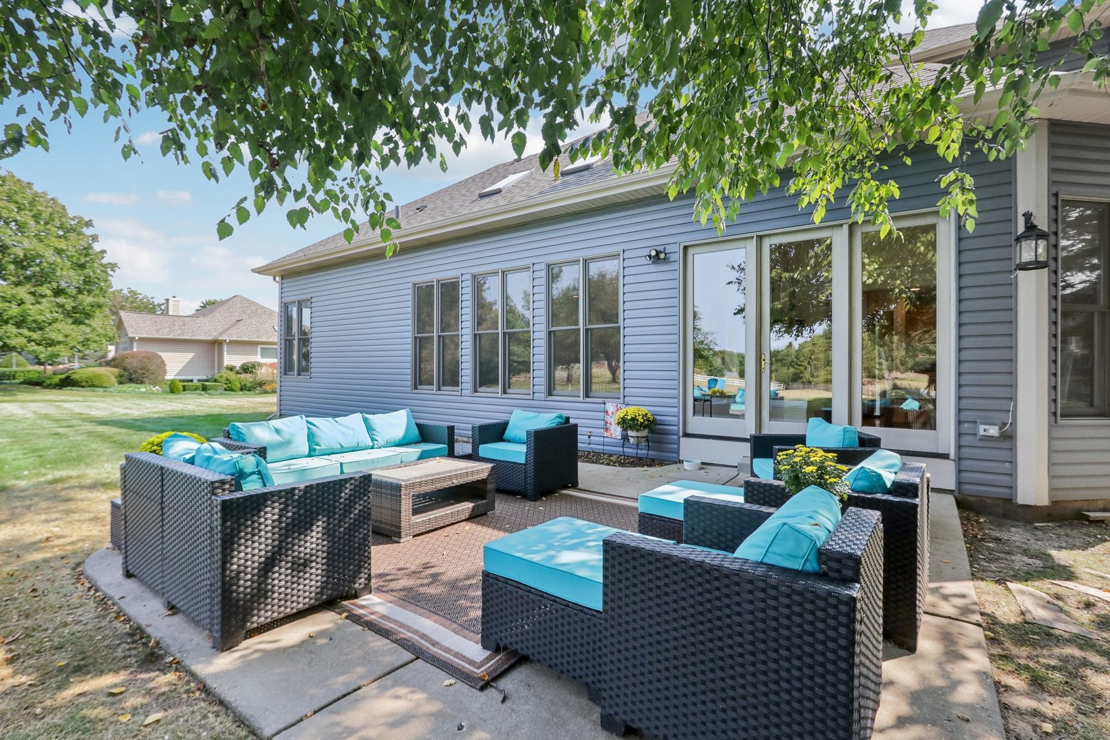 902 Dolder Lane Spring Grove, IL 60081 - Photo 42 of 67 Gallery Image 42