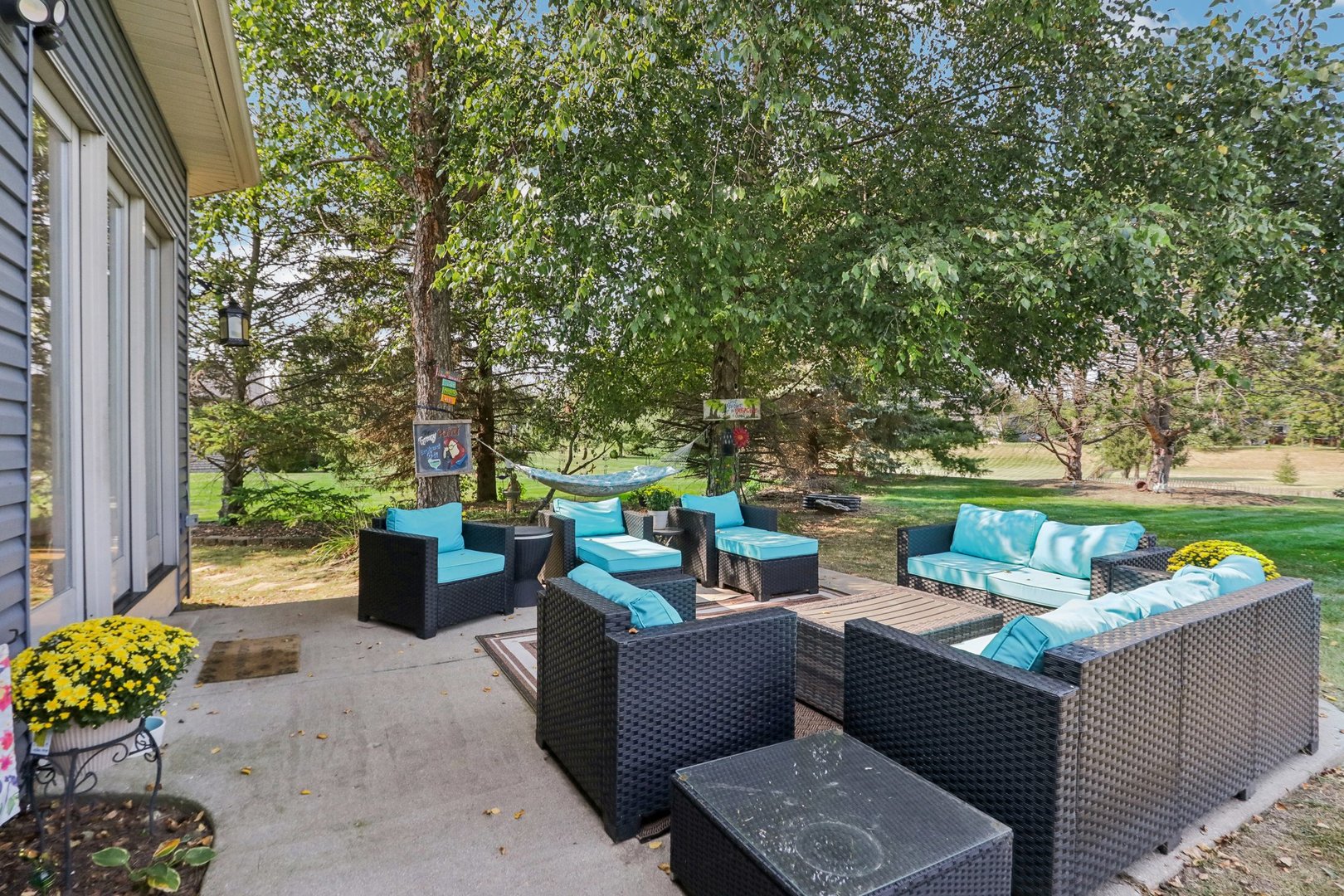 902 Dolder Lane Spring Grove, IL 60081 - Photo 6 of 67 Gallery Image 6