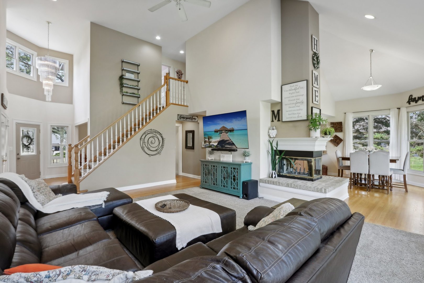 902 Dolder Lane Spring Grove, IL 60081 - Photo 9 of 67 Gallery Image 9