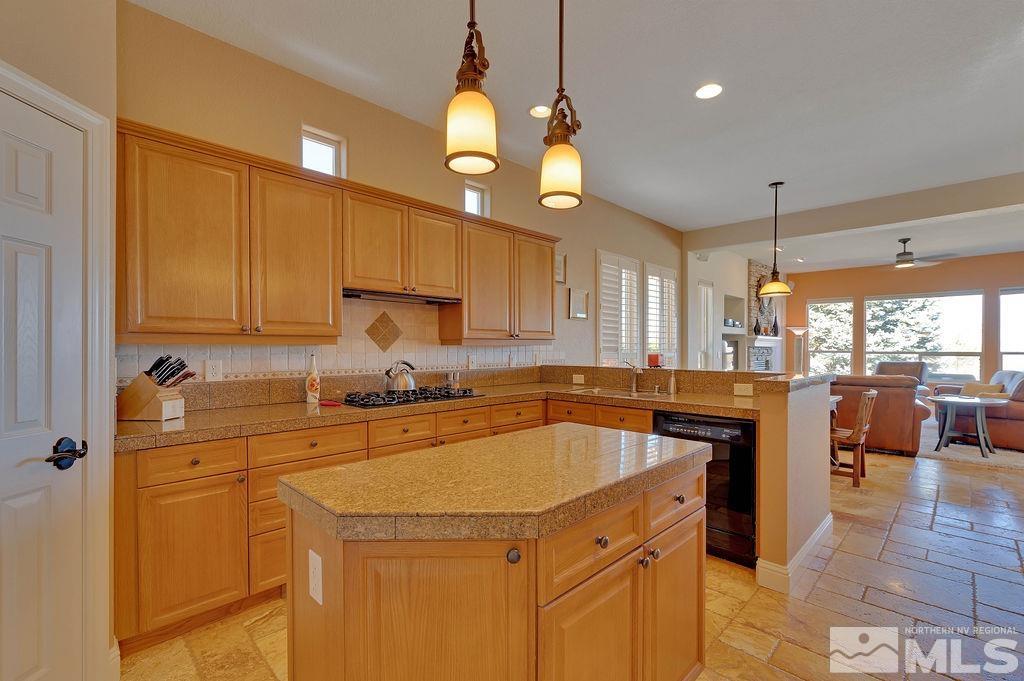 2533 Rampart Terrace Reno, NV 89519 - Photo 9 of 36 Photo 9