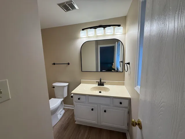 $2,650 | 66 Sherwood Forest Drive, Gilford, NH 03249