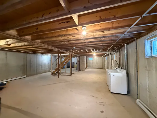 $2,650 | 66 Sherwood Forest Drive, Gilford, NH 03249