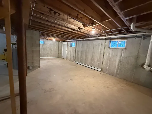 $2,650 | 66 Sherwood Forest Drive, Gilford, NH 03249