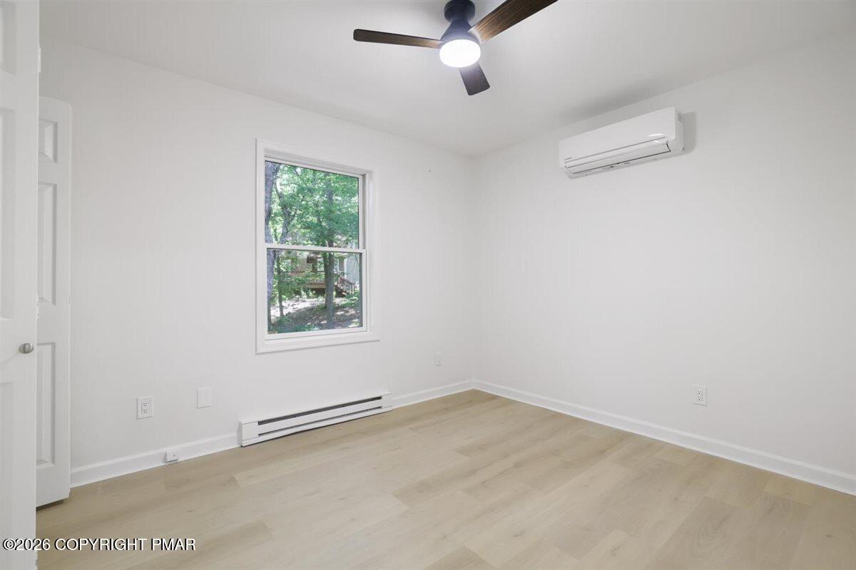 320 Canterbury Road Bushkill, PA 18324 - Photo 22 of 55 Bedroom #3