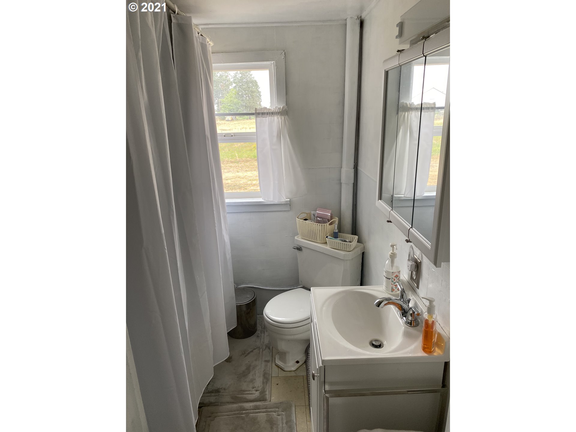 9888 South Barnards Road Canby, OR 97013 - Photo 14 of 15 Gallery Image 14