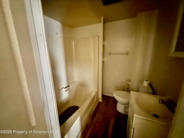 $1,250 | 307 School Street, Scranton, PA 18508