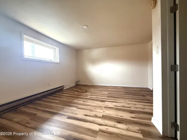 $1,250 | 307 School Street, Scranton, PA 18508