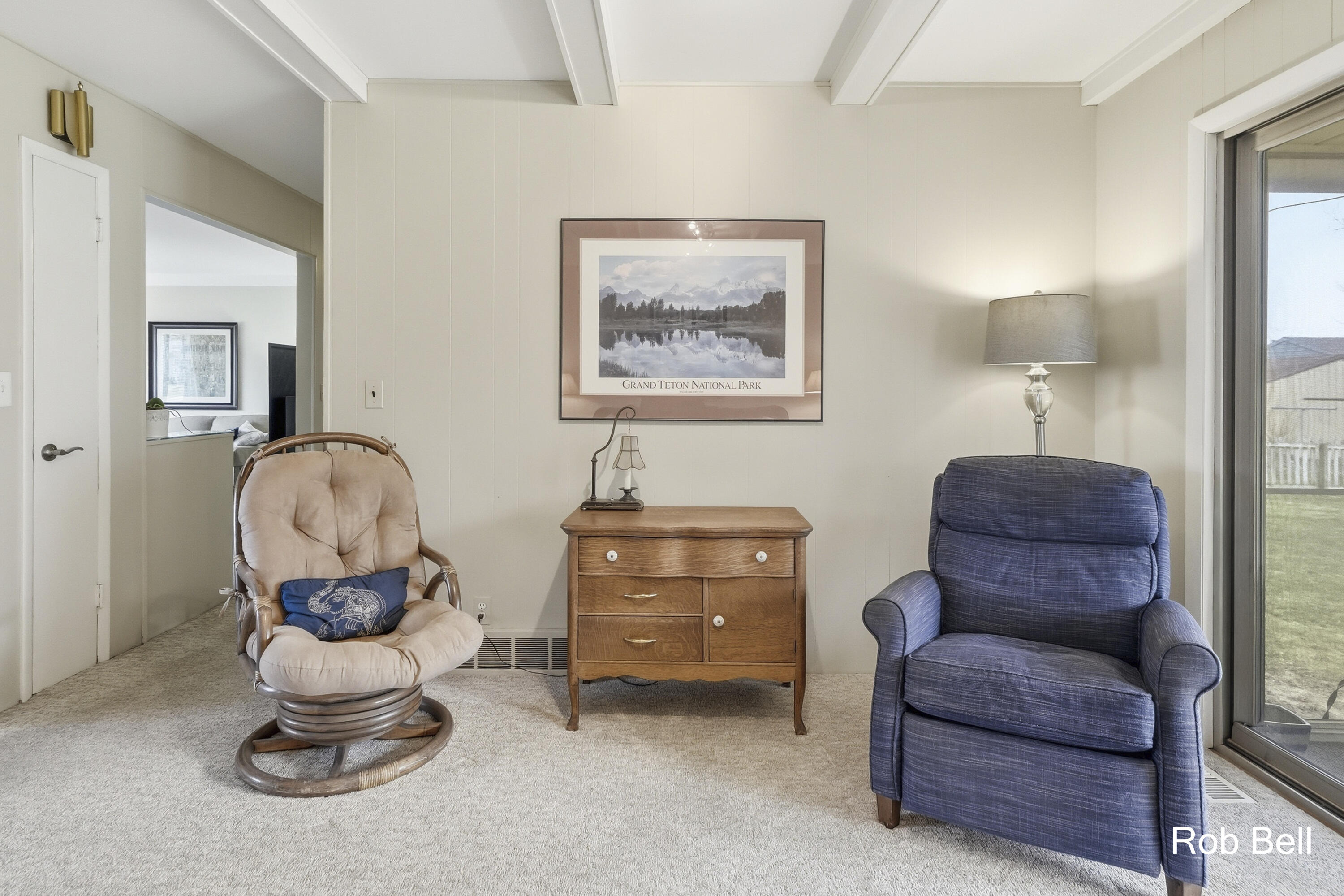 7410 Cherry Avenue Jenison, MI 49428 - Photo 15 of 44 Family Room