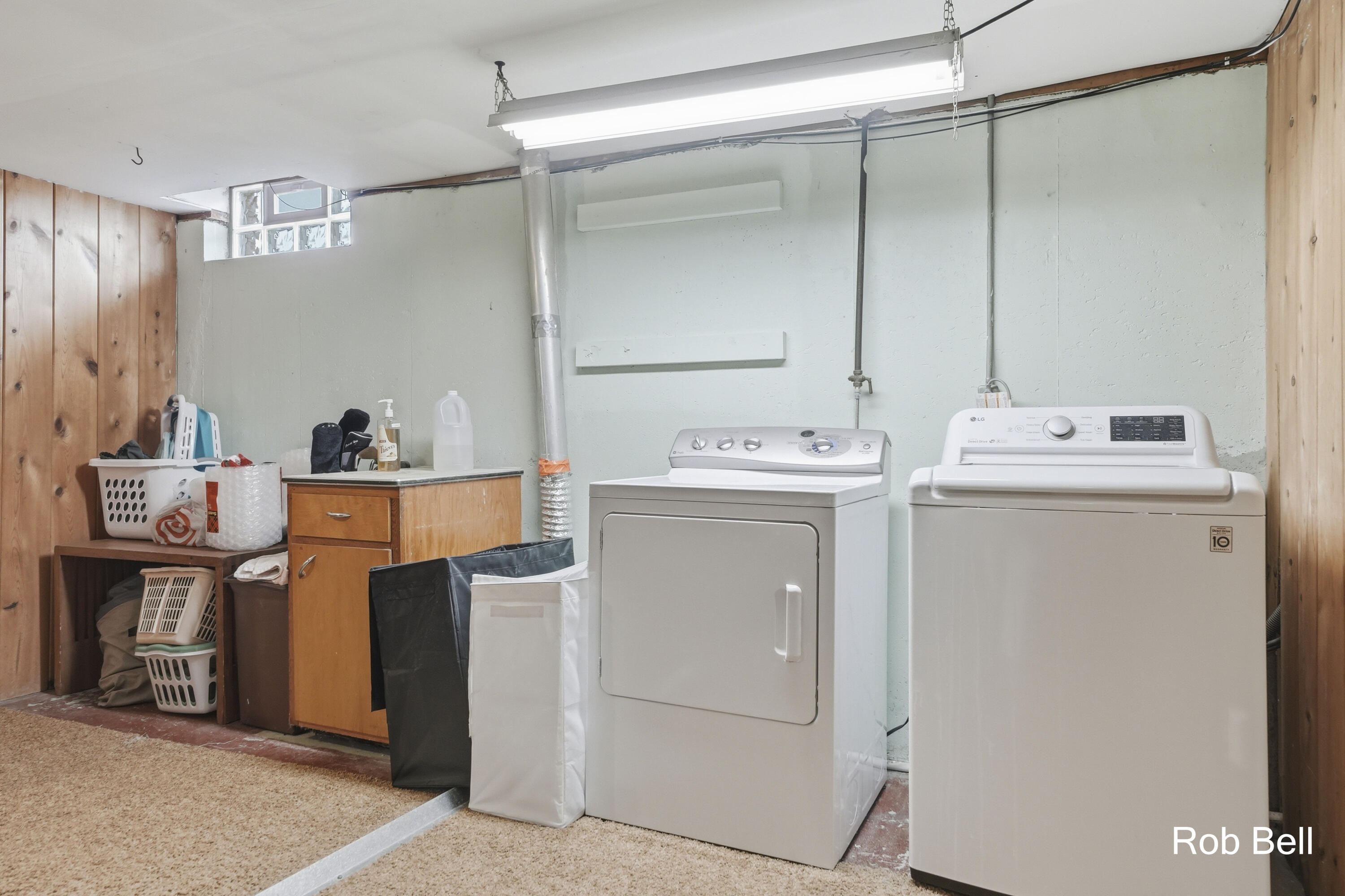 7410 Cherry Avenue Jenison, MI 49428 - Photo 32 of 44 Laundry