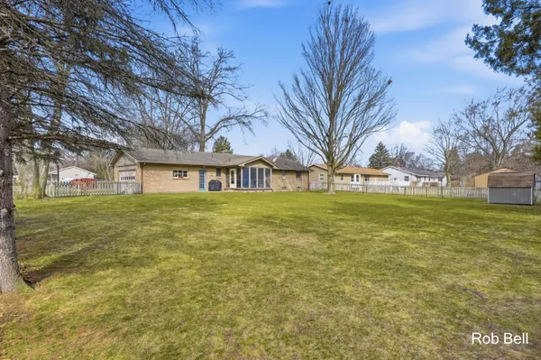$349,900 | 7410 Cherry Avenue, Jenison, MI 49428