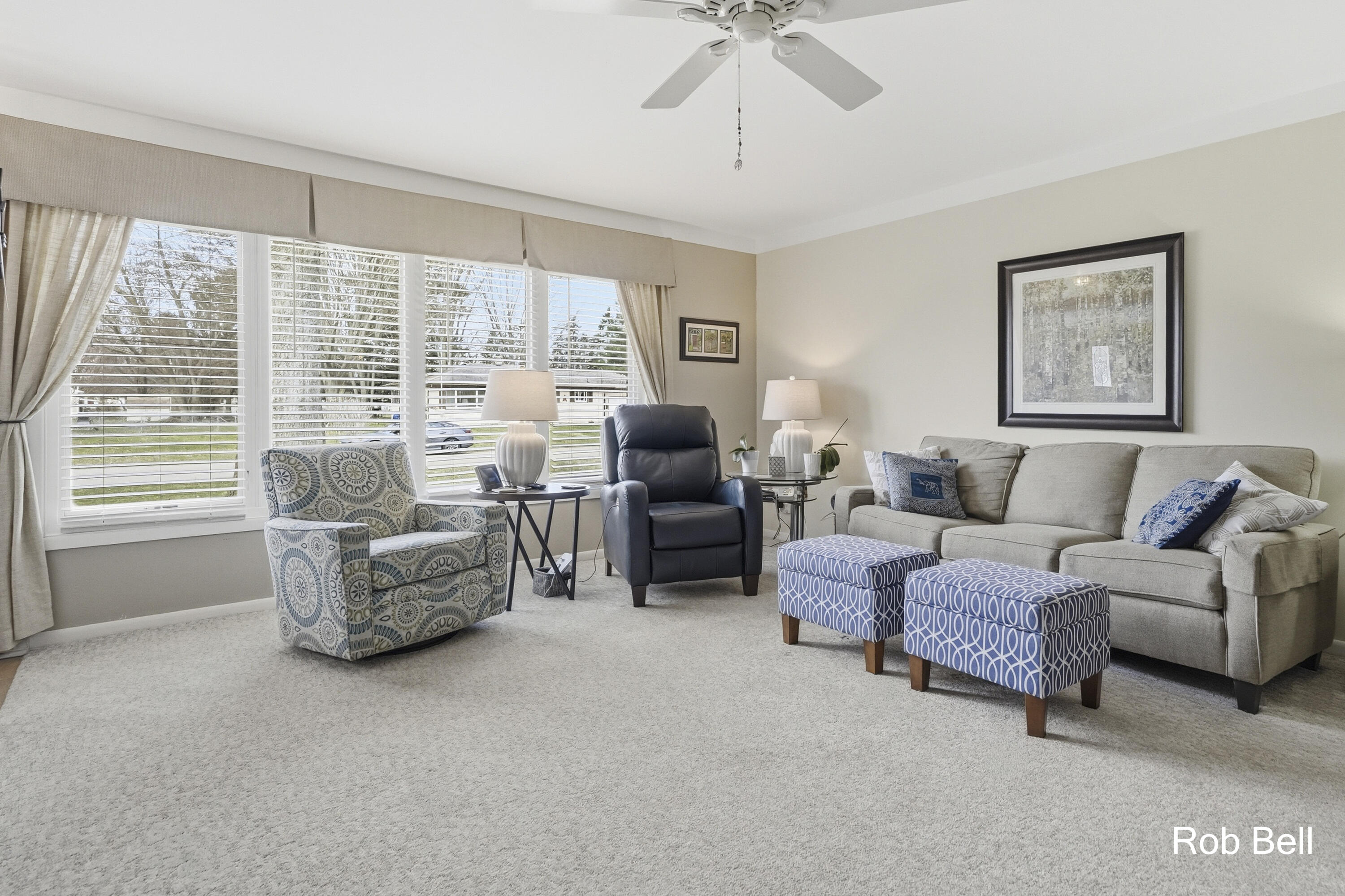 7410 Cherry Avenue Jenison, MI 49428 - Photo 5 of 44 Living Room