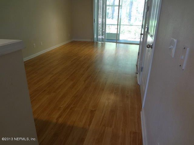 3583 Pebble Path Lane Jacksonville, FL 32224 - Photo 6 of 14 Living Room