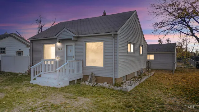 $259,000 | 729 11th Avenue North, Buhl, ID 83316