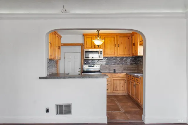 $259,000 | 729 11th Avenue North, Buhl, ID 83316