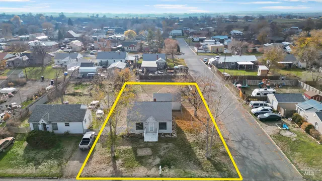 $259,000 | 729 11th Avenue North, Buhl, ID 83316