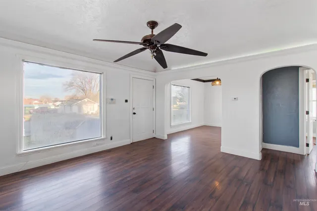 $259,000 | 729 11th Avenue North, Buhl, ID 83316