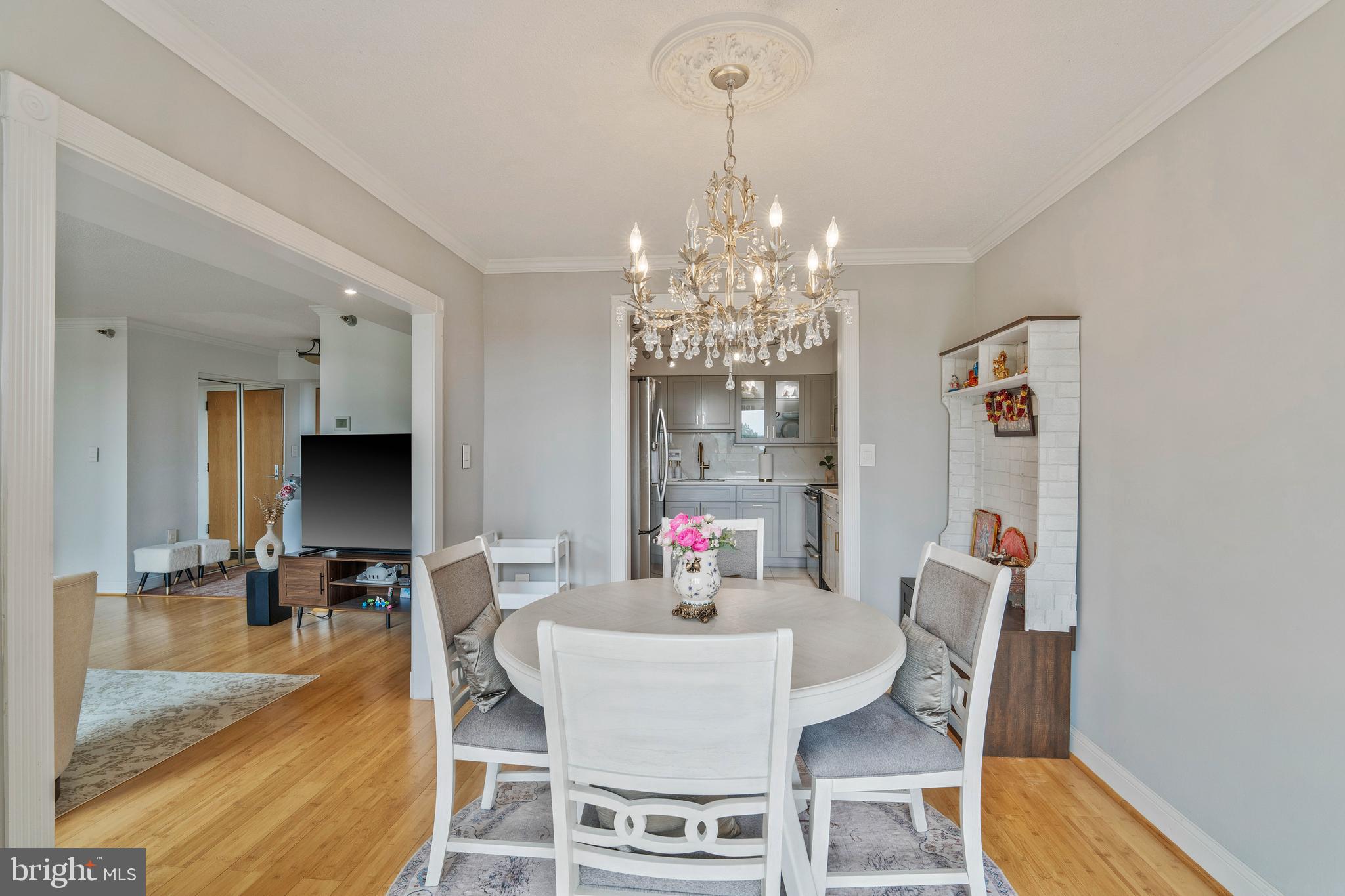 1808 Old Meadow Road, Unit 612 McLean, VA 22102 - Photo 8 of 23