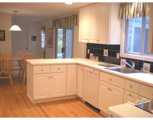 15 Condor Road Sharon, MA 02067 - Photo 3 of 20 Gallery Image 3