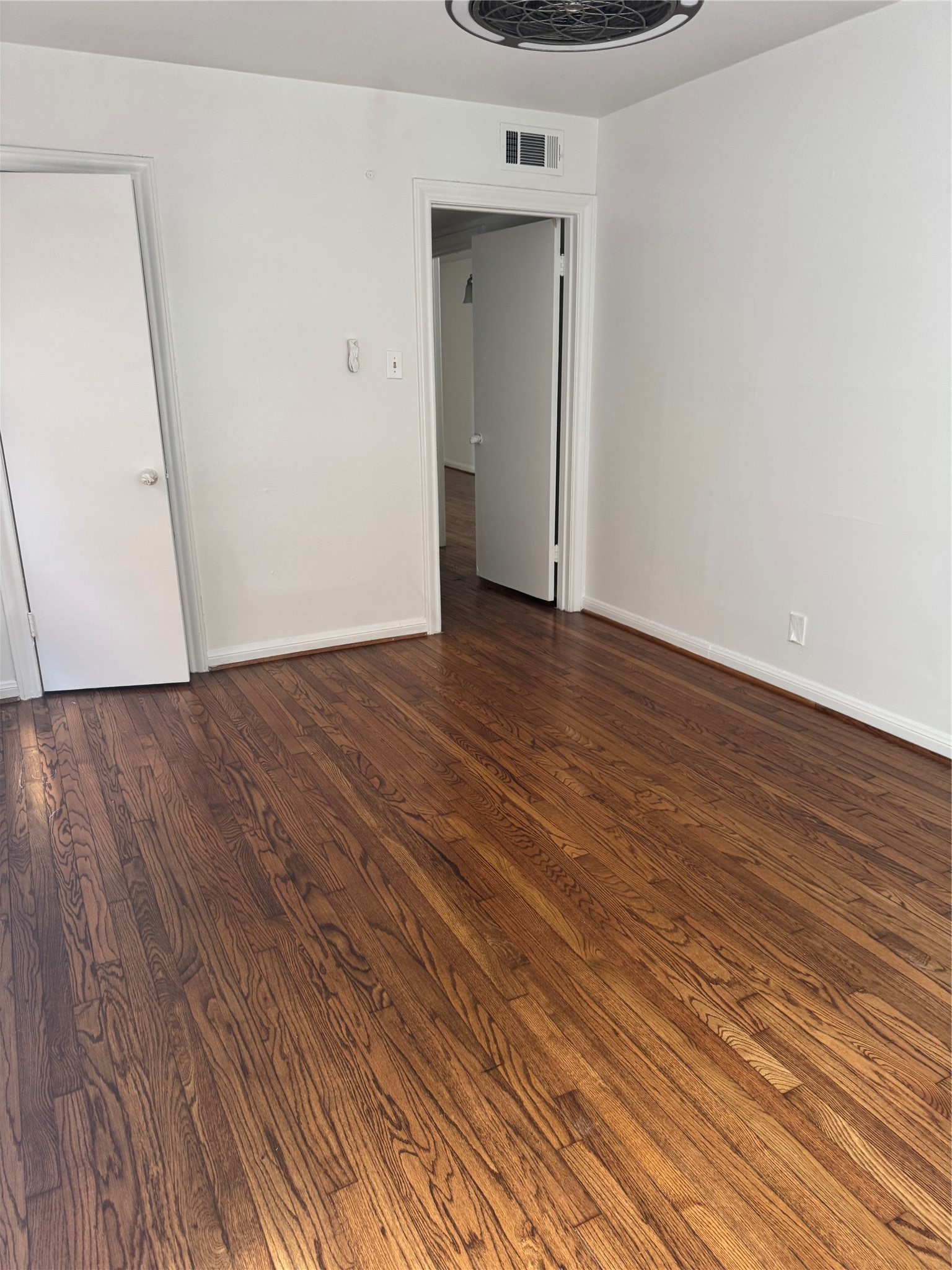 2245 Welch Street, Unit 2 Houston, TX 77019 - Photo 14 of 16