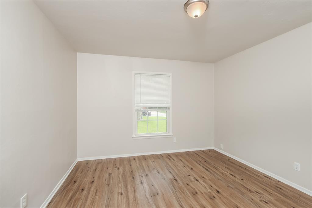 1823 Houghton Road Dallas, TX 75217 - Photo 13 of 16