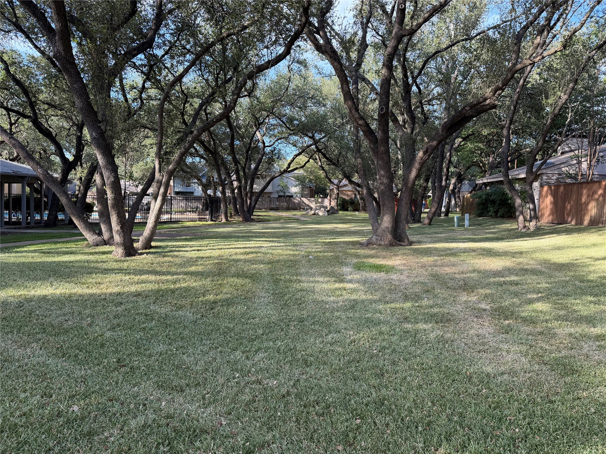 7924 Ridgeline North Austin, TX 78759 - Photo 18 of 22 Gallery Image 18