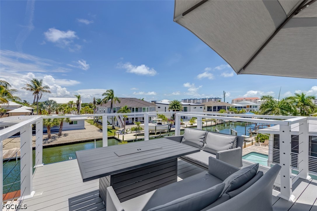370 Bayland Road Fort Myers Beach, FL 33931 - Photo 27 of 45