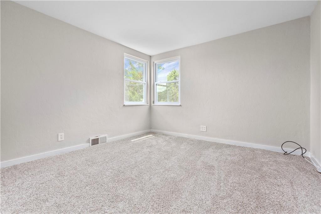 830 Agnew Road Pittsburgh, PA 15227 - Photo 14 of 24