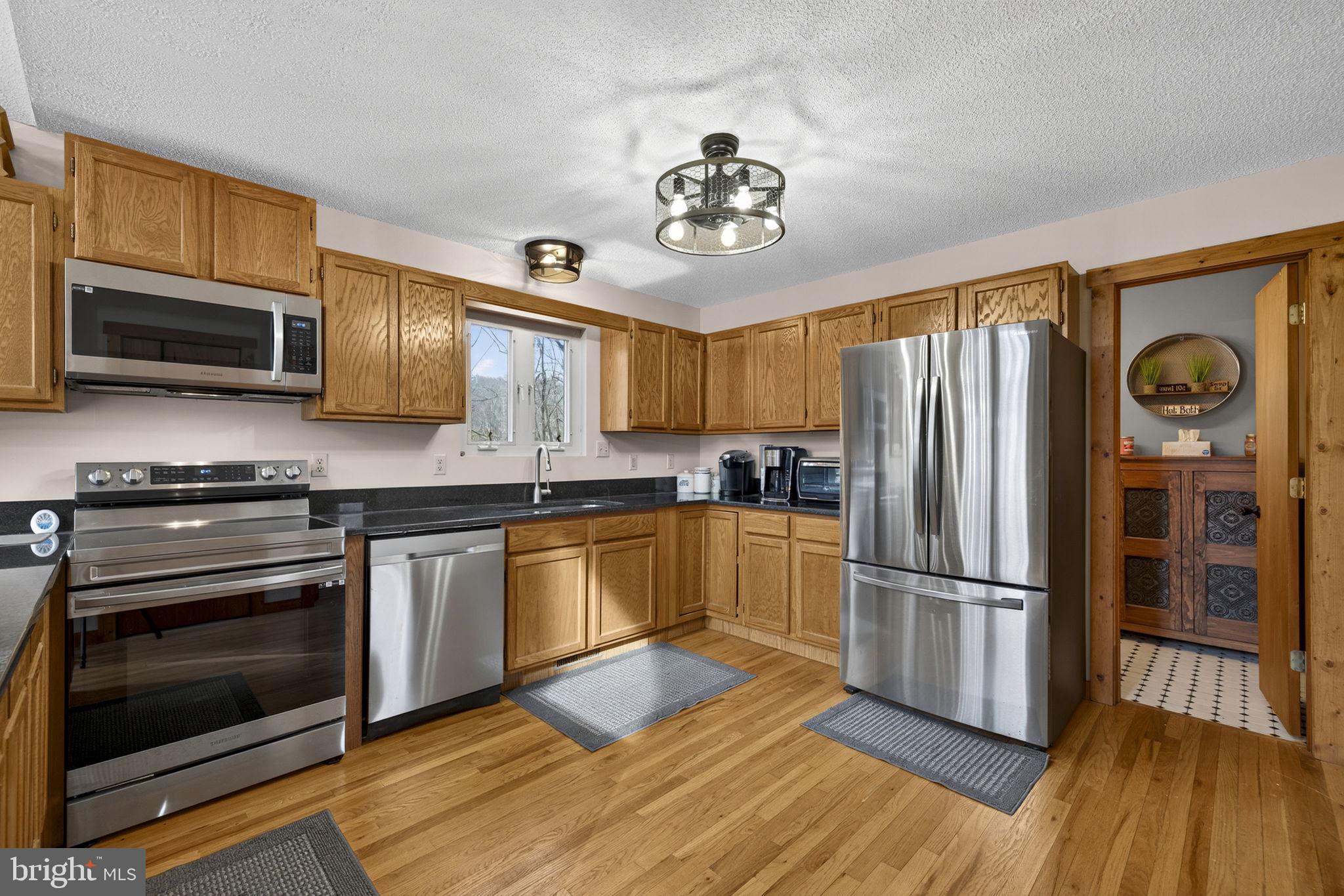 2368 Crossings View Road Paw Paw, WV 25434 - Photo 12 of 104