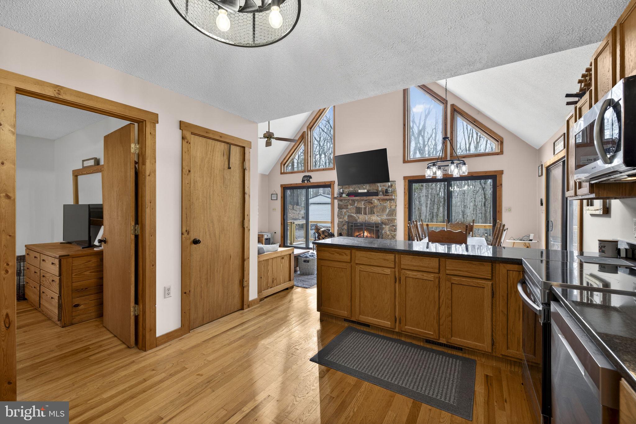 2368 Crossings View Road Paw Paw, WV 25434 - Photo 15 of 104