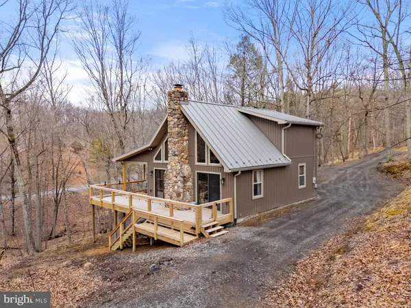 $379,000 | 2368 Crossings View Road, Paw Paw, WV 25434