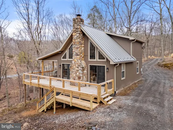 $379,000 | 2368 Crossings View Road, Paw Paw, WV 25434