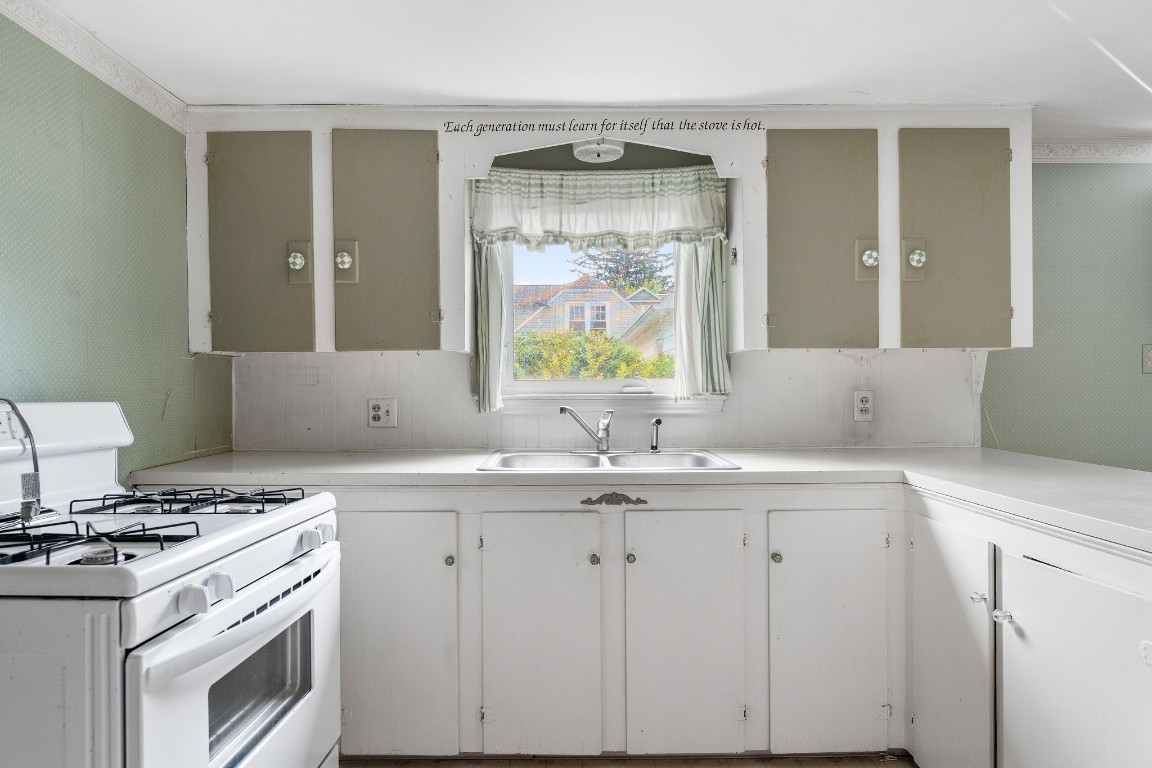932 Vestal Road Vestal, NY 13850 - Photo 14 of 27 Gallery Image 14