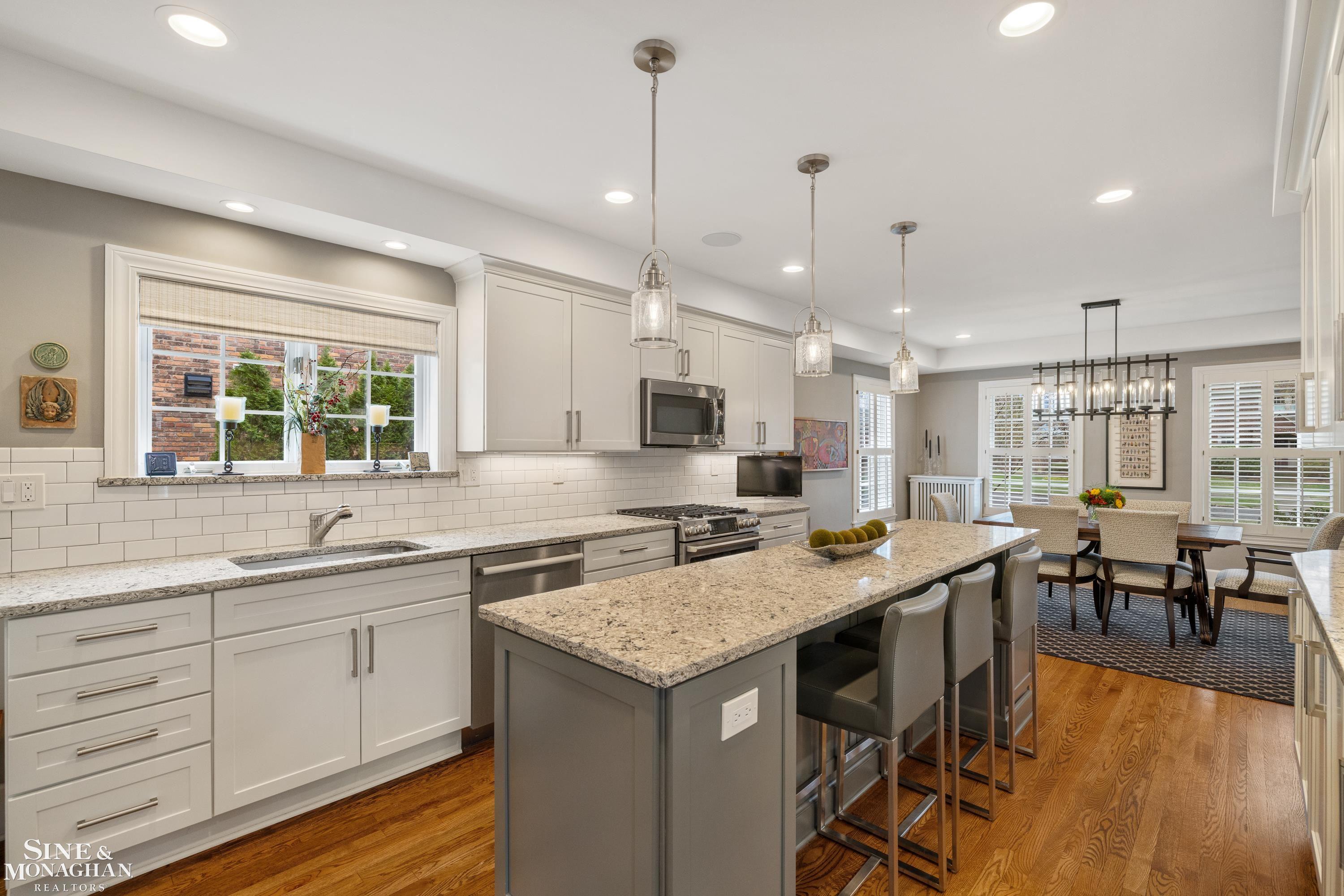 424 Washington Road Grosse Pointe, MI 48230 - Photo 14 of 80