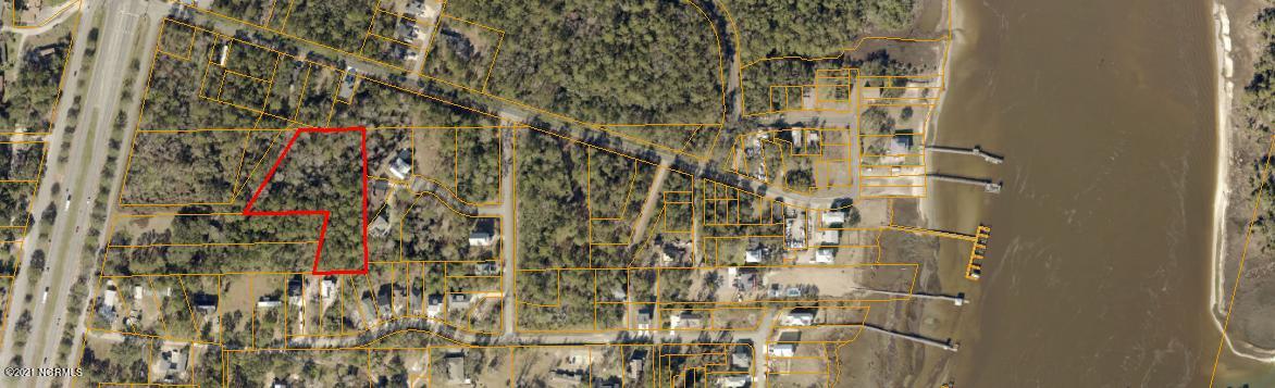 7647 Carolina Beach Road Wilmington, NC 28412 - Photo 5 of 6 7645 Carolina Bch Rd