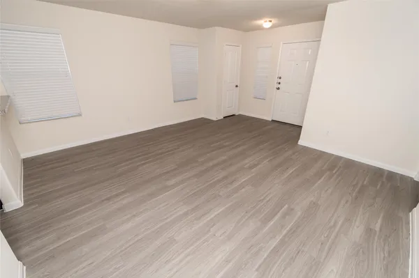 $2,165 | 5618 Latta Plantation Drive, Katy, TX 77449