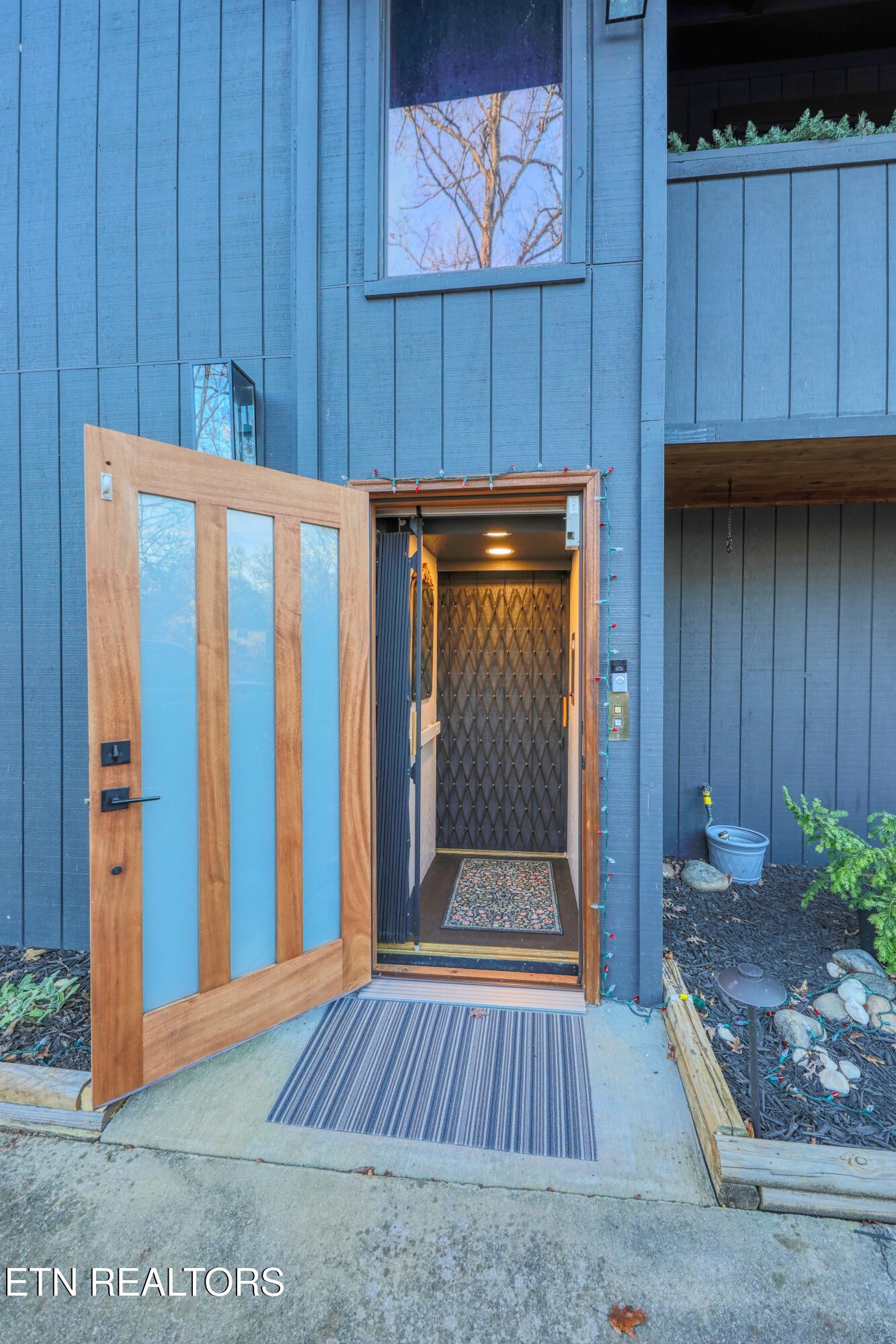 333 Enchanted Forest Way Sevierville, TN 37876 - Photo 36 of 42 a view of front door with wooden floor